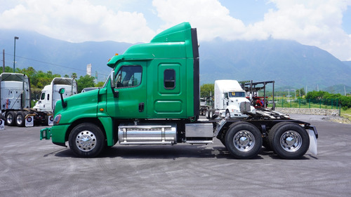 Cascadia Dd 15 2017 Nacional Allende, Nl. Mty