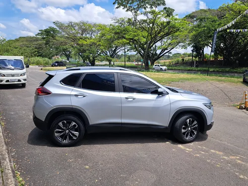 Chevrolet Tracker PREMIERE