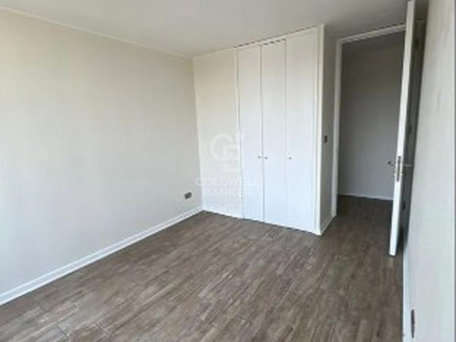 Depto En Venta De 2d Y 2b .en Los Olmos-macul Uf 4500