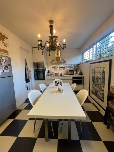 Departamento En Venta De 2 Dorm. Con Jardin A Pasos Del Vma