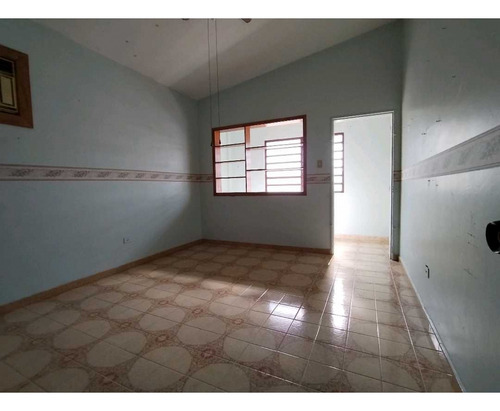 Casa En Venta, Valencia, Urb Trigaleña Em-8370321