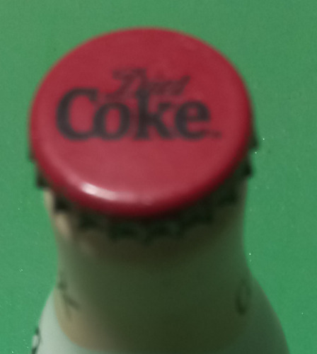 Botella Coca Cola Aluminio Francesa. Edición Limitada. Jean Paul Gaultier (Usado)