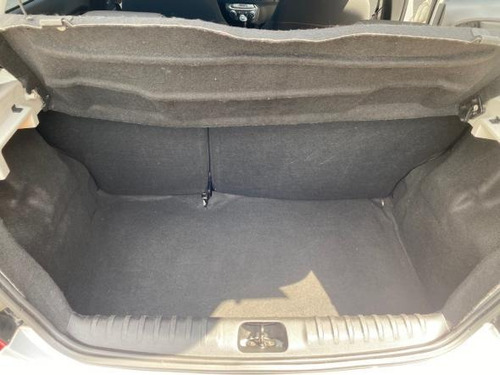 Imagem 12 de 13 de Onix Hatch Ltz 1.4 Completo+abs+rodas