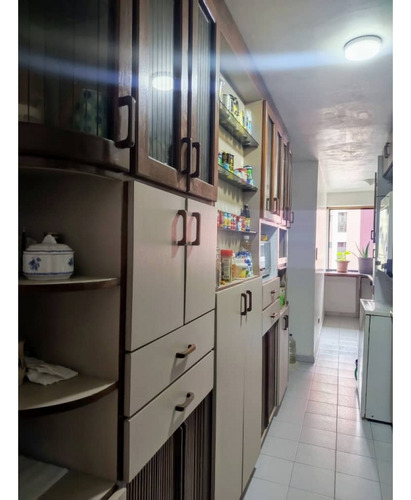Apartamento En Venta Urb Las Minas Res Parque Ávila 2 San Antonio