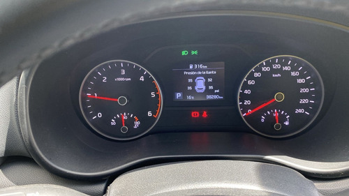 Imagen 19 de 25 de Kia Sportage Hibrida