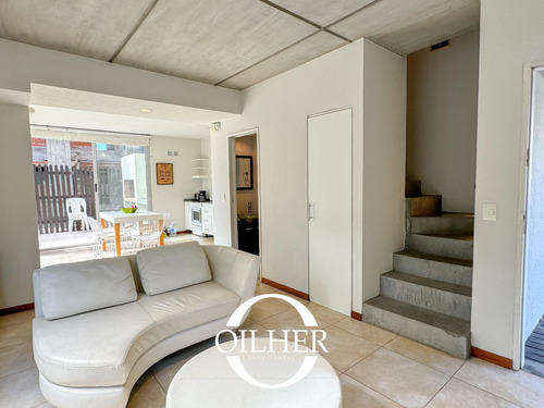 Venta Departamento 2 Dormitorios Zona Duplex Con Cochera