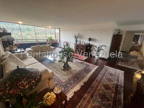 Ss: Vende Apartamento 25-17222 En Las Esmeraldas De 192,22 M2, 3h/4b/2pe2