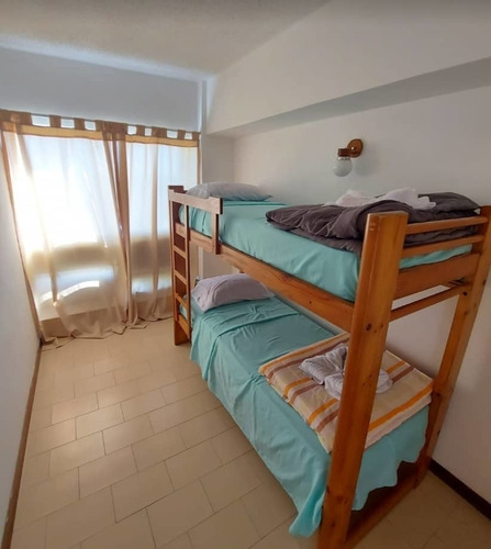 Imagen 7 de 10 de Apartamento Vacacional En Av Raúl Leoni