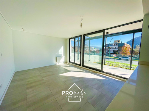 Departamento En Venta De 3 Dorm. En Lo Barnechea