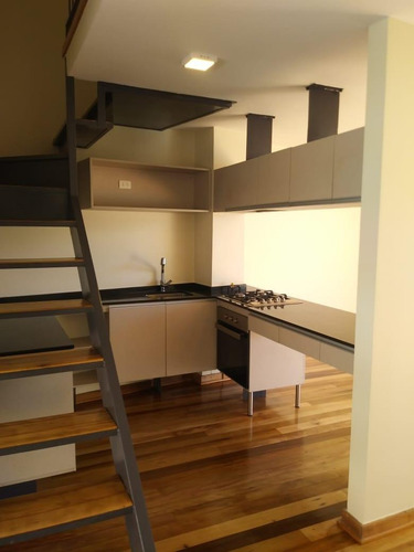 ¡excelente Loft Nuevo En Cerro Alegre Con Hermosa Vista!