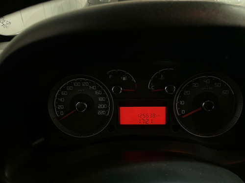 Fiat Doblo 1.8 MPI ESSENCE 16V FLEX 4P MANUAL