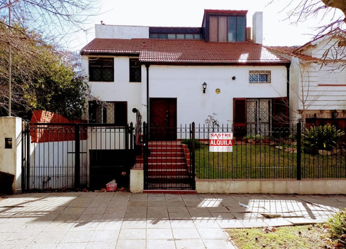 Chalet 6 Ambientes Zona I- Miramar