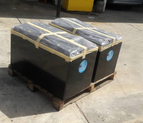 Imagen 3 de 8 de Baterías Industriales Para Montacargas Eléctricos