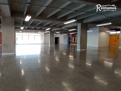 Local En Arriendo En Guayabal. Cod A775636