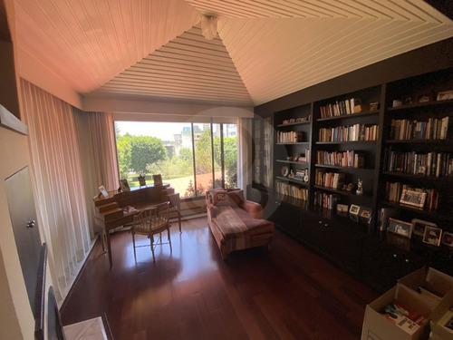 Casa En Venta En Bosque De Las Lomas