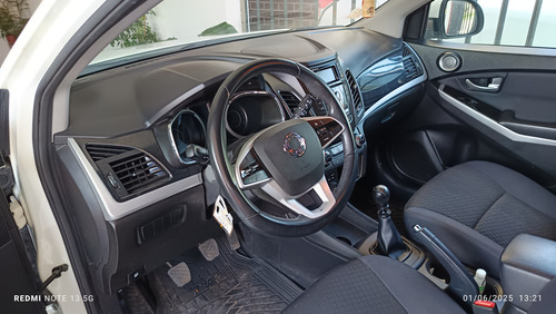 SsangYong Korando 2.0 Mt 4x2 Kc1010