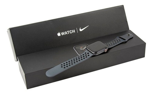 Imagen 1 de 6 de Smartwatch Apple A2095 Series 5 Nike+ Cel