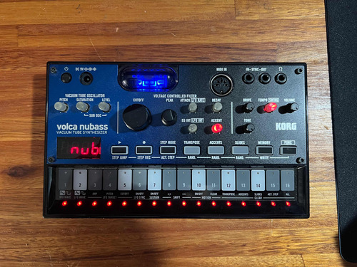 Korg Volca Nubass