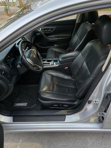 Nissan Altima 2.5 Advance At Piel Cvt