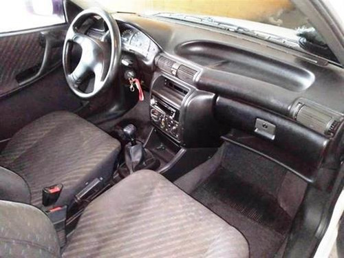 Imagem 4 de 10 de Chevrolet Astra Hatch Gls 2.0 Mpfi Gasolina Manual