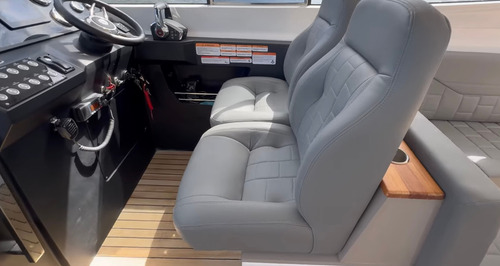 Lancha 38 Pés Solara 380 Bowrider 2025 Cimitarra Focker Nx