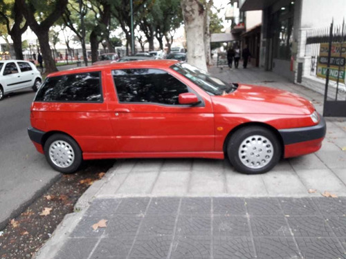 Imagen 4 de 8 de Alfa Romeo 145 Ts 145 Ts