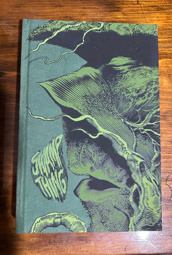 Absolute Swamp Thing Vol. 1 Alan Moore Em Inglês (Usado)