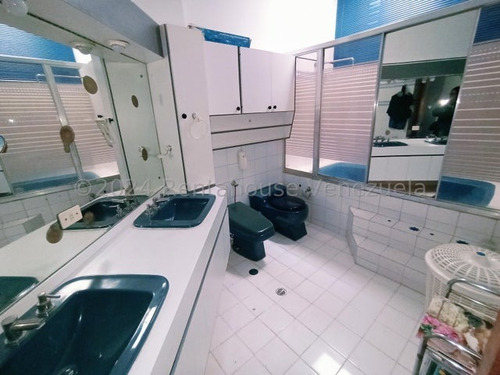 Jg Cod Flex 25-20890 Se Vende Bella Actualizada Y Espaciosa Casa De 400 Mts En San Bernardino Negociable