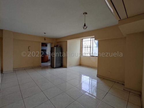 Imagen 9 de 20 de Apartamento En Venta San Isidro Economico 04122618817 Estef 23-15285