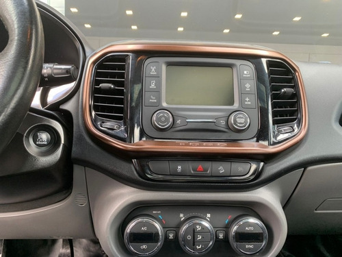 Imagem 13 de 14 de Fiat Toro Volcano At-9 4x4 Td