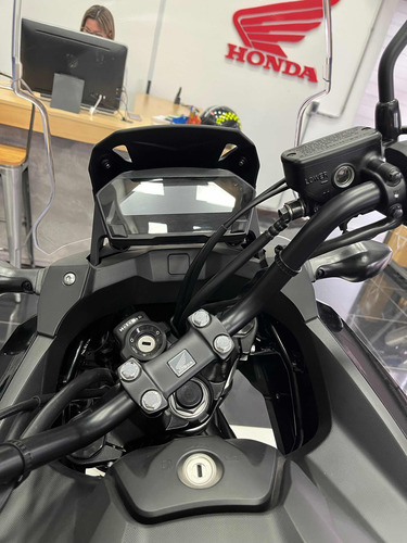 Imagen 3 de 10 de Honda Nc 750x 0km Abs. C/t Negra 2023