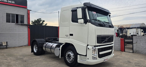 Volvo Fh440 4x2 I-shift 2011/ N Scania R440 Mercedes Axor