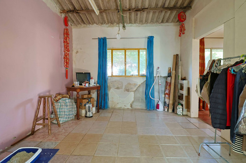 Venta De Quinta Con Casa, Montevideo, 3,7 Hect.