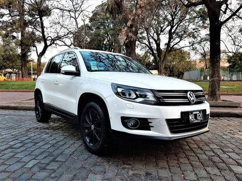 Imagen 2 de 10 de Volkswagen Tiguan Premium