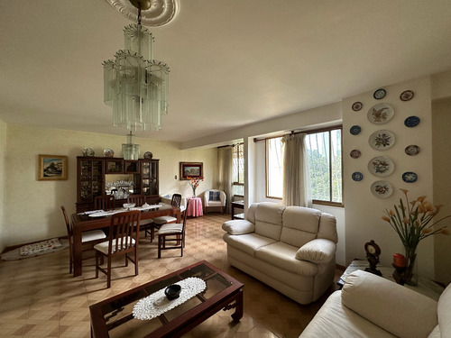 Apartamento Montalbán 2 Bien Distribuido