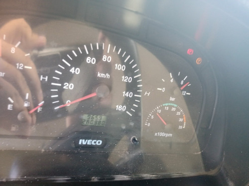 Imagem 9 de 15 de Iveco Vertis 90v16