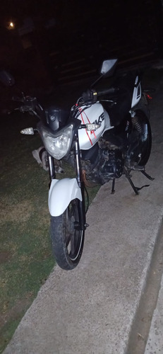 Moto En Impecable Estado
