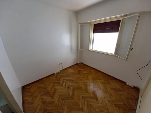 Imagen 6 de 12 de Venta Dos Ambientes Con Patio En La Mejor Zona Del Barrio De Nuñez