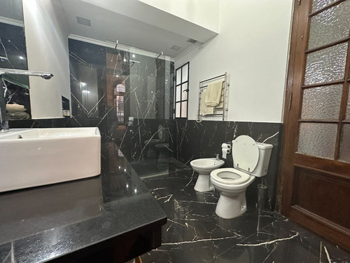 Venta Ph 5 Ambientes Centro De Avellaneda.