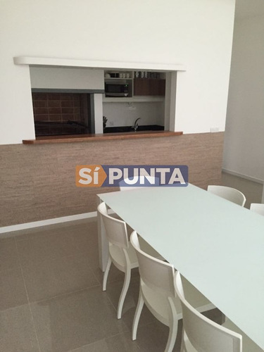 Imagen 13 de 18 de Apartamento En Alquiler