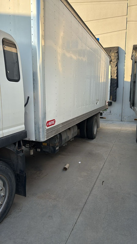 Motor 4 Cilindros Con Turbo, Diesel, 6 Velocidades, Clima