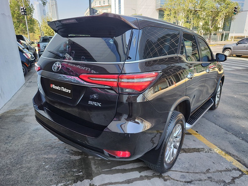 Imagen 5 de 20 de Toyota Sw4 2021 Srx 4x4 At 7 Asientos Hilux Abasto Motors