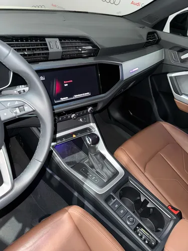 Audi Q3 2.0 Sportback 35 Tfsi Select 180hp Dsg