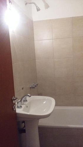 Imagen 6 de 9 de Departamento - San Isidro Apto Profesional