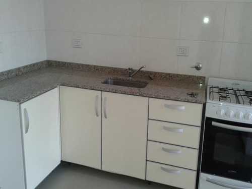 Imagen 3 de 8 de Venta De Departamento 3 Ambientes En Sarandí (20874)