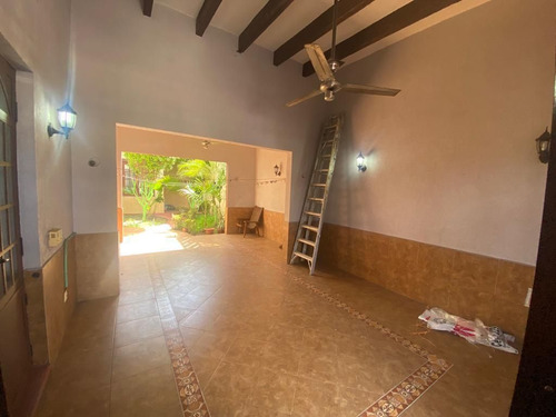 Casa En Venta En Veracruz Con Hab En P.b. Col Centro