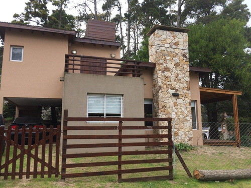 Casa En Mar Azul