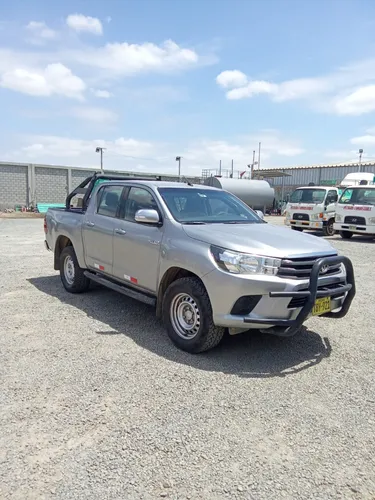 Toyota, Hilux