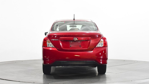 Imagen 5 de 15 de Nissan Versa 2019 1.6 Advance Mt