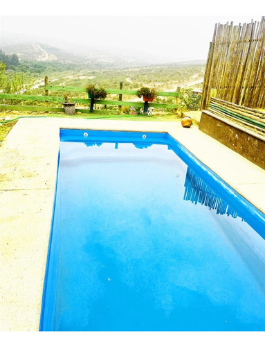 Casa En Venta De 4 Dorm. En Villa Alemana